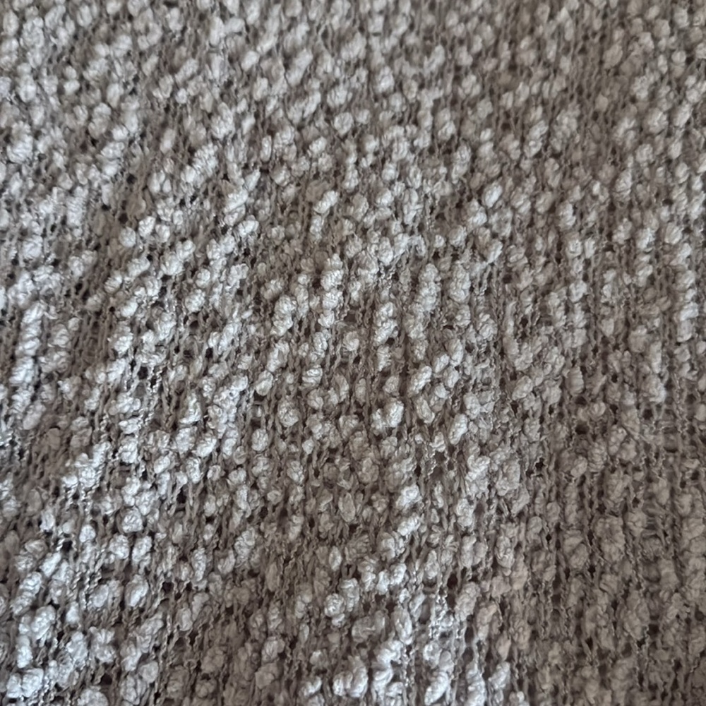 Women's popcorn sweater! - Picture 3 of 5